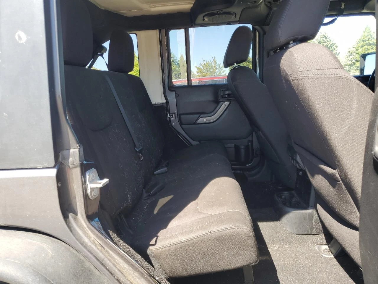 Jeep Wrangler UNLIMITED SPORT/AWD/ФИНАНСИРАНЕ - изображение 10