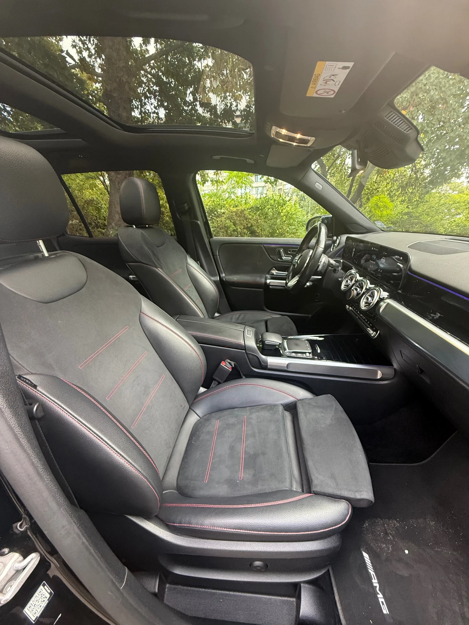 Mercedes-Benz GLB GLB-220d/4-MATIC/7-Места, снимка 9 - Автомобили и джипове - 56323932