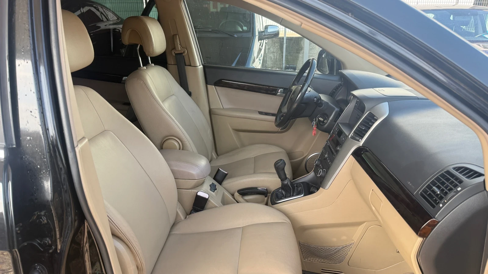 Chevrolet Captiva 2.0 D 150 ps, снимка 12 - Автомобили и джипове - 56610193
