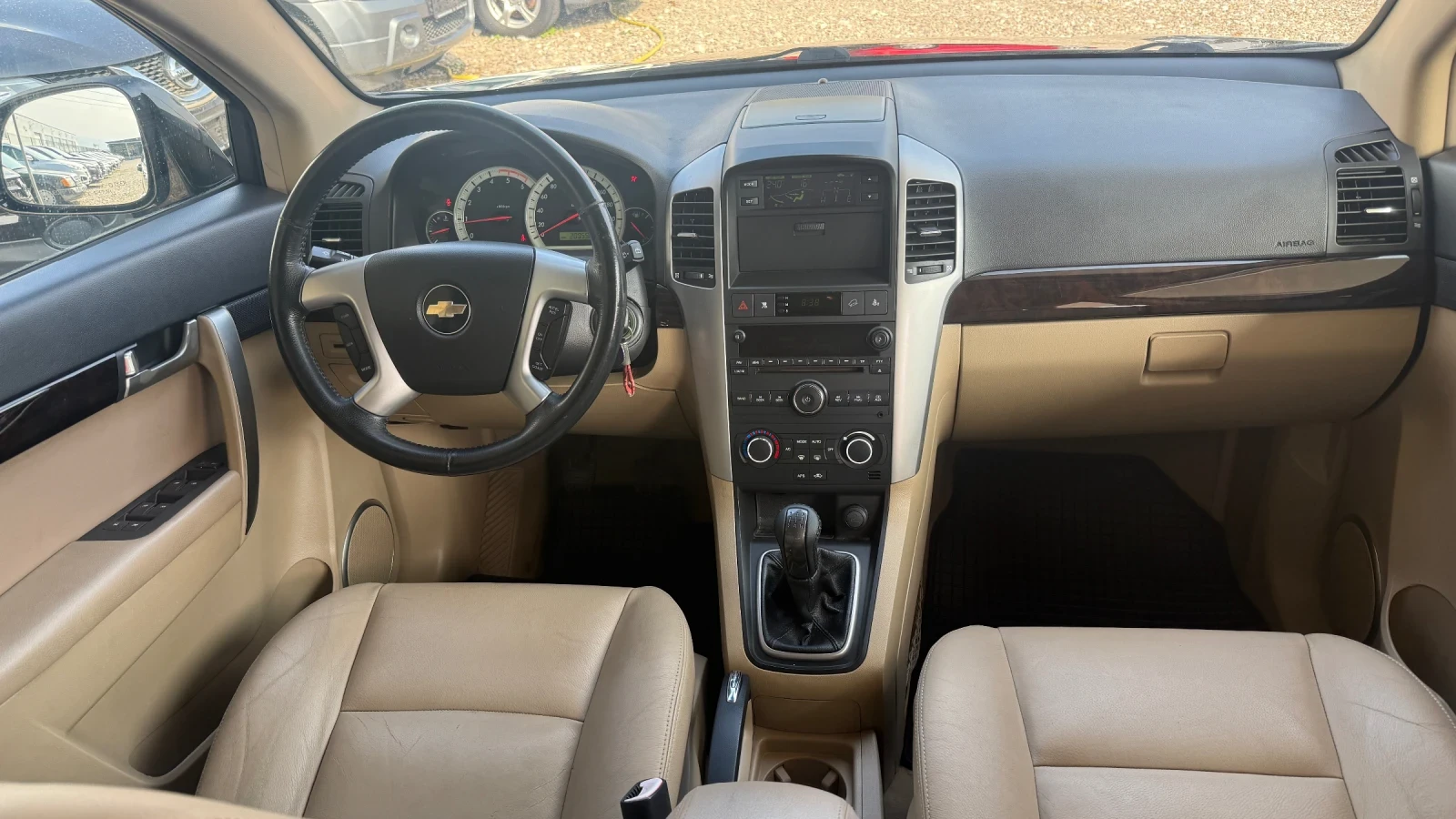 Chevrolet Captiva 2.0 D 150 ps, снимка 13 - Автомобили и джипове - 56610193