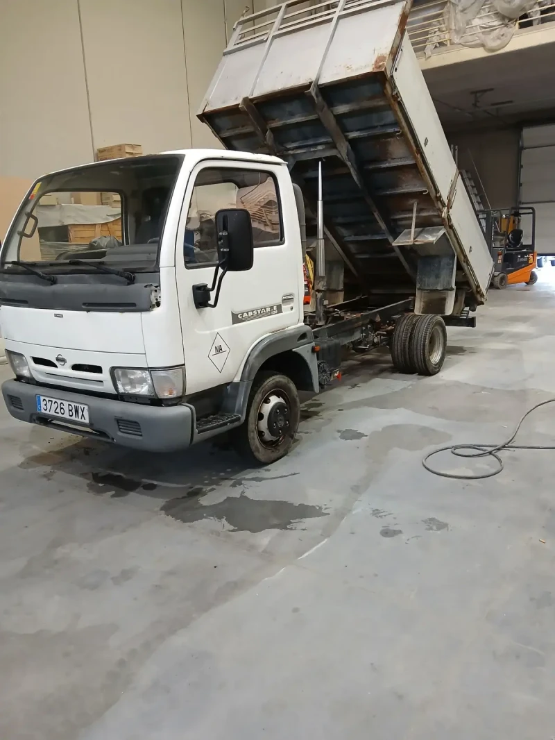 Nissan Capstar, снимка 3 - Бусове и автобуси - 48371441