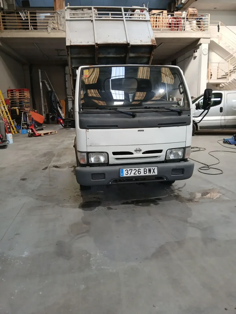 Nissan Capstar, снимка 2 - Бусове и автобуси - 48371441