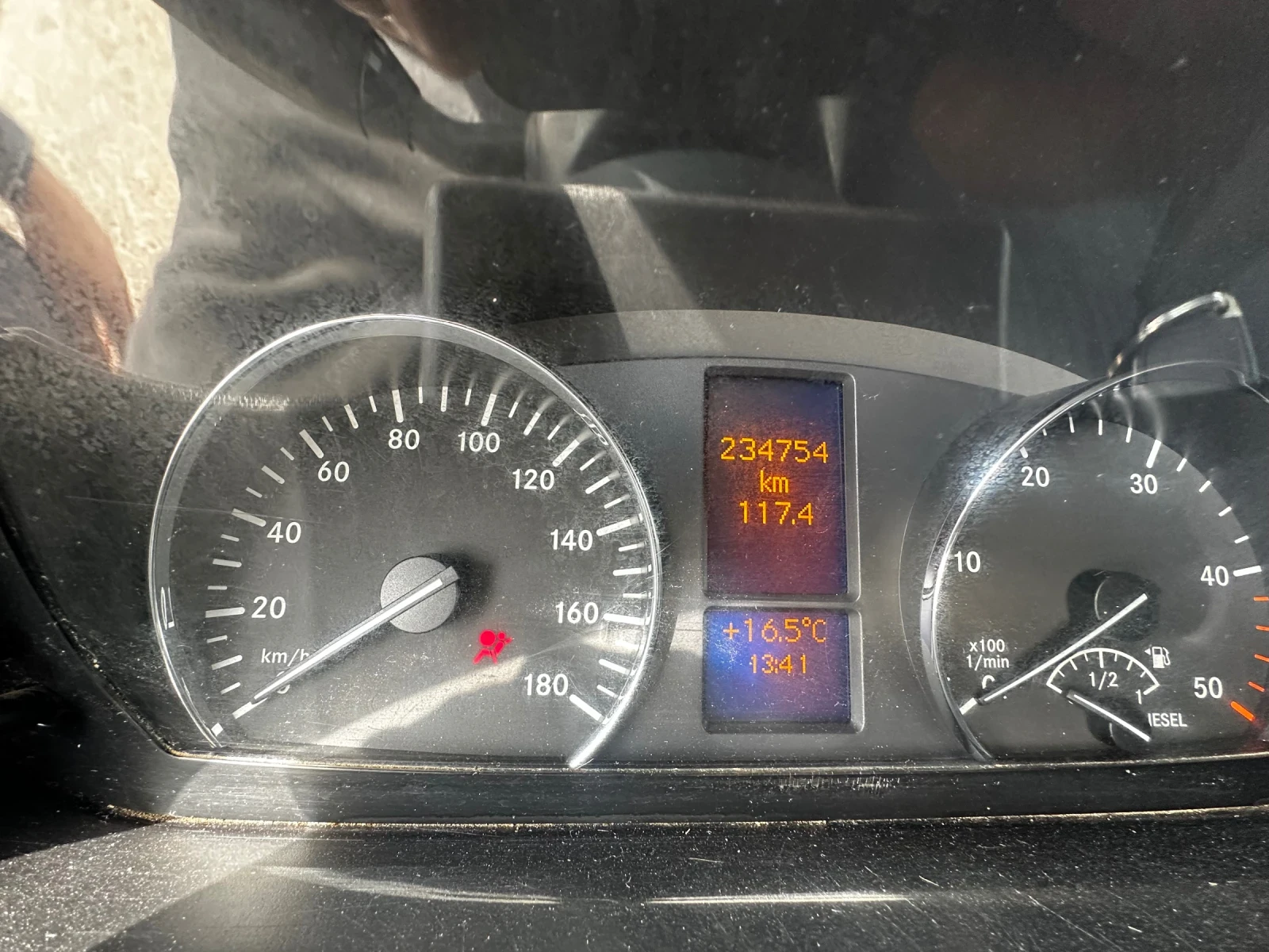 Mercedes-Benz 313 313 2.2 CDI - изображение 7