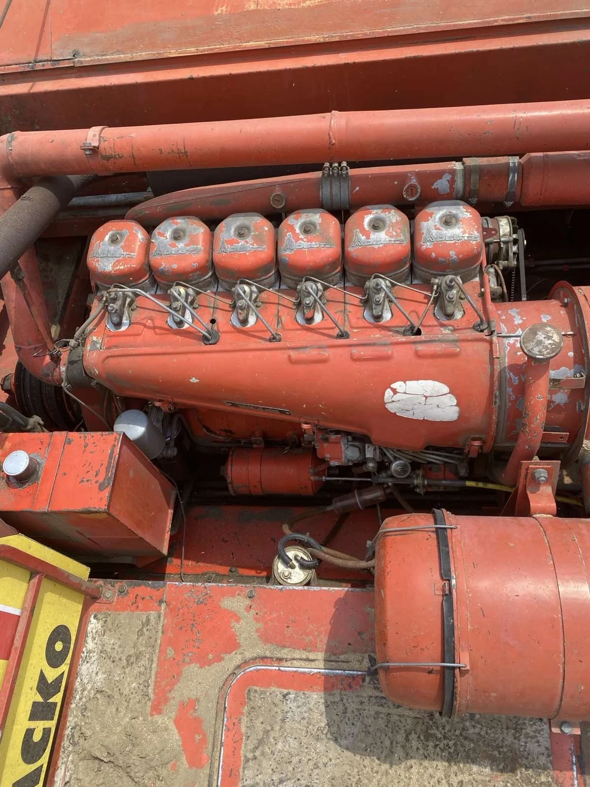 Комбайн Deutz-Fahr 6280, снимка 2 - Селскостопанска техника - 54400964