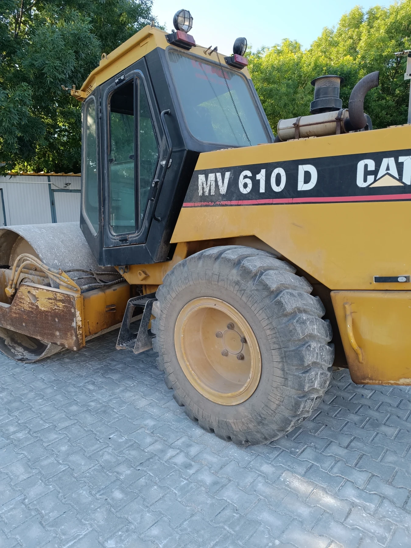 Валяк Cat
